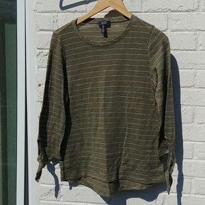 Knit striped 3/4 tied sleeve top